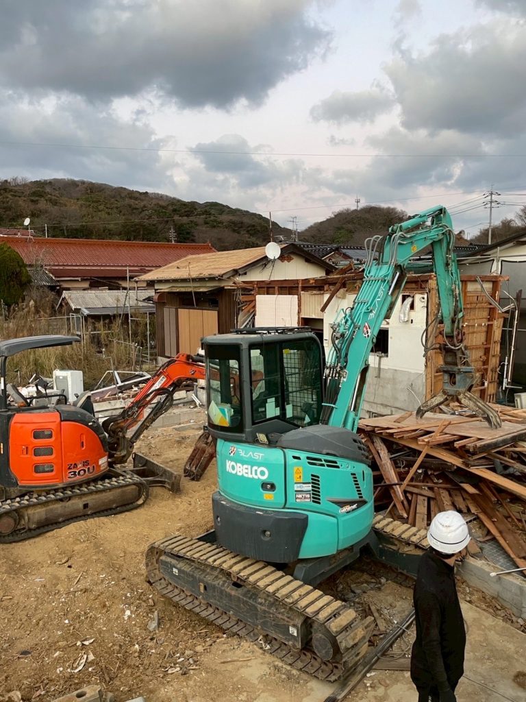 木造解体施行中